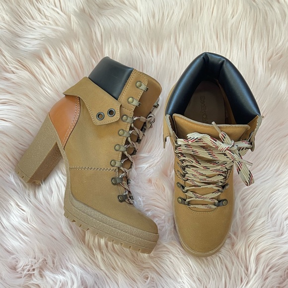 See By Chloe Eileen Ankle Boots Booties